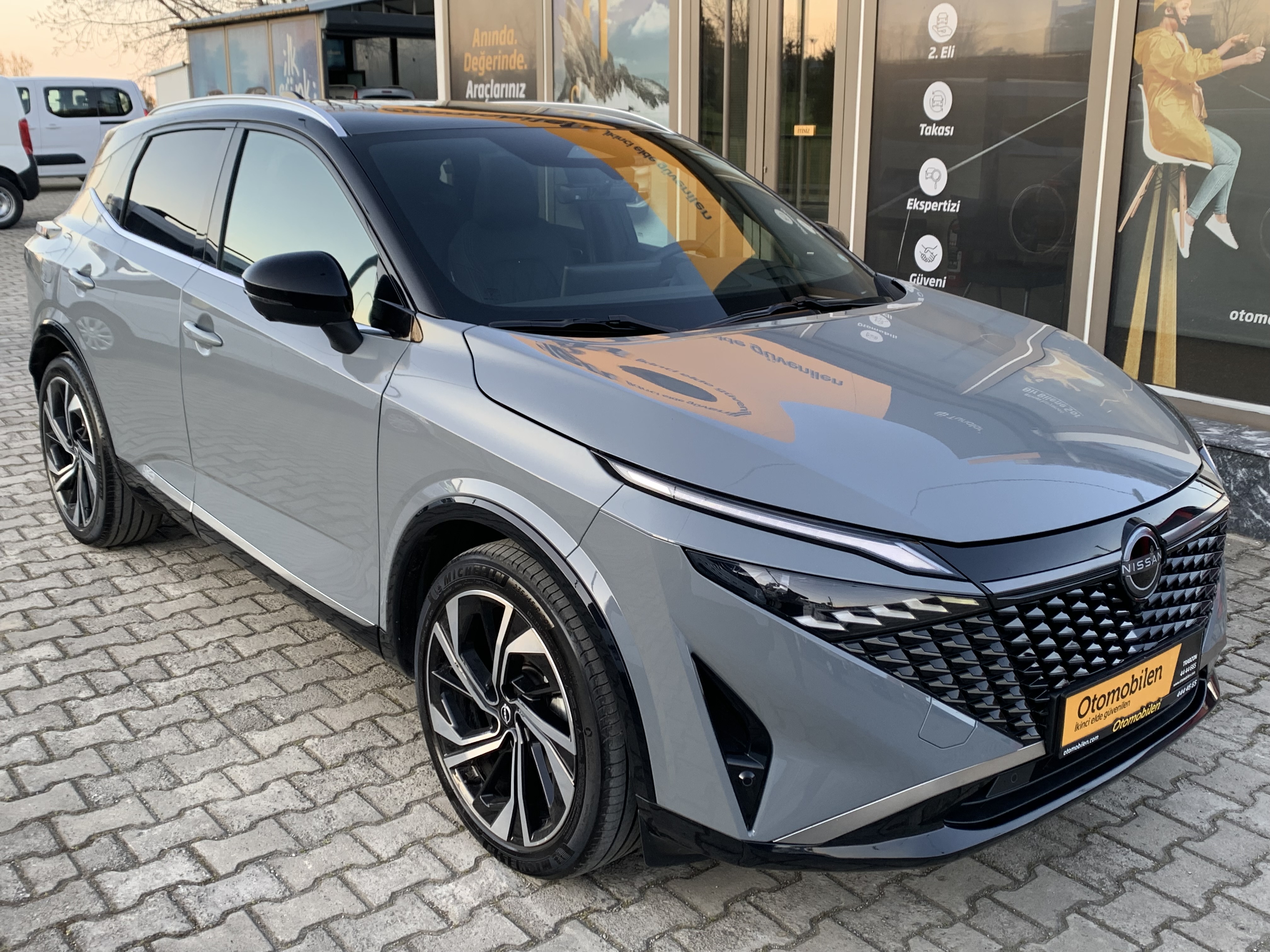 Nissan Qashqai 1.3 DIG-T Platinum Premium X-Tronic Cvt 158HP 4x4